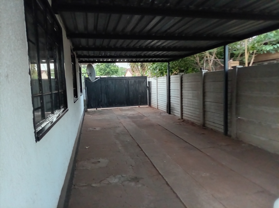 3 Bedroom Property for Sale in Vanderbijlpark CW 2 Gauteng
