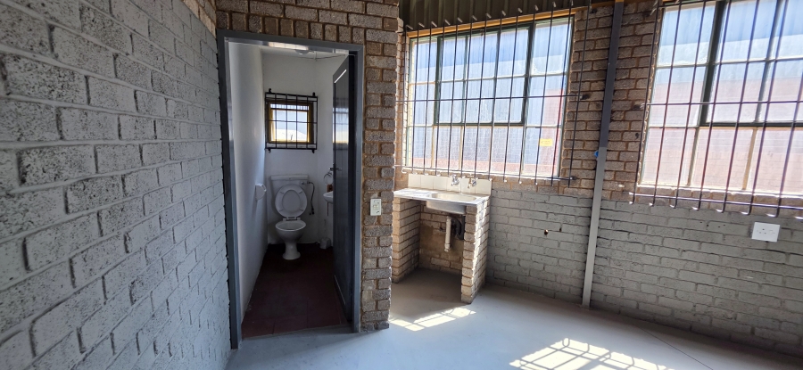 To Let Commercial Property for Rent in Halfway House Gauteng