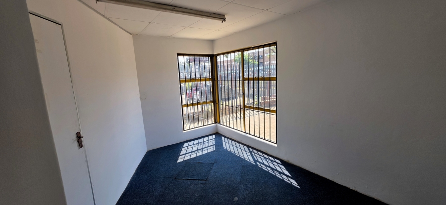 To Let Commercial Property for Rent in Halfway House Gauteng