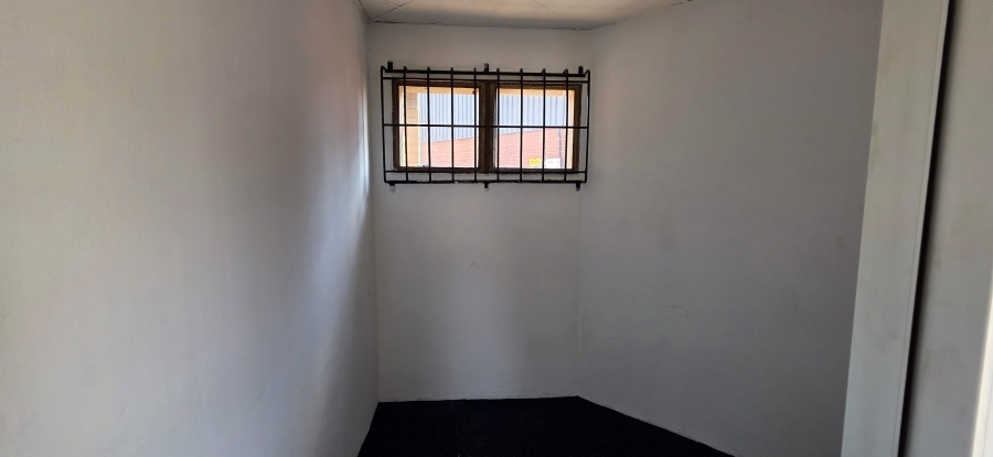 To Let Commercial Property for Rent in Halfway House Gauteng