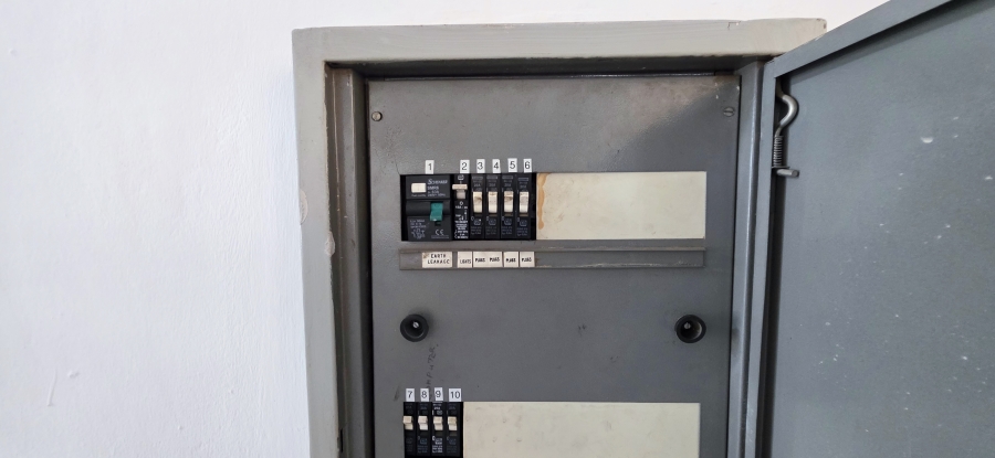 To Let Commercial Property for Rent in Halfway House Gauteng
