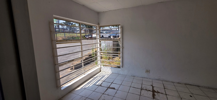To Let Commercial Property for Rent in Halfway House Gauteng