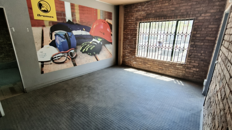 Commercial Property for Sale in Hennopspark Gauteng