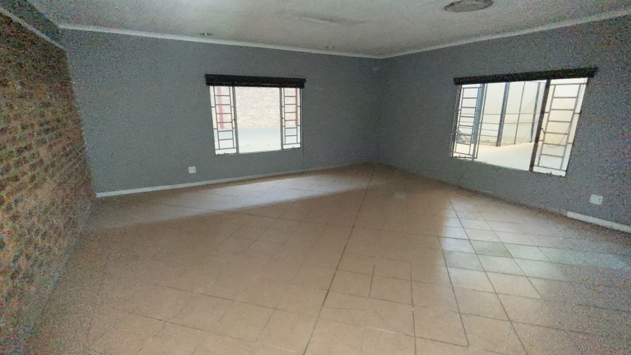 Commercial Property for Sale in Hennopspark Gauteng