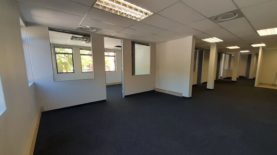 To Let Commercial Property for Rent in Faerie Glen Gauteng