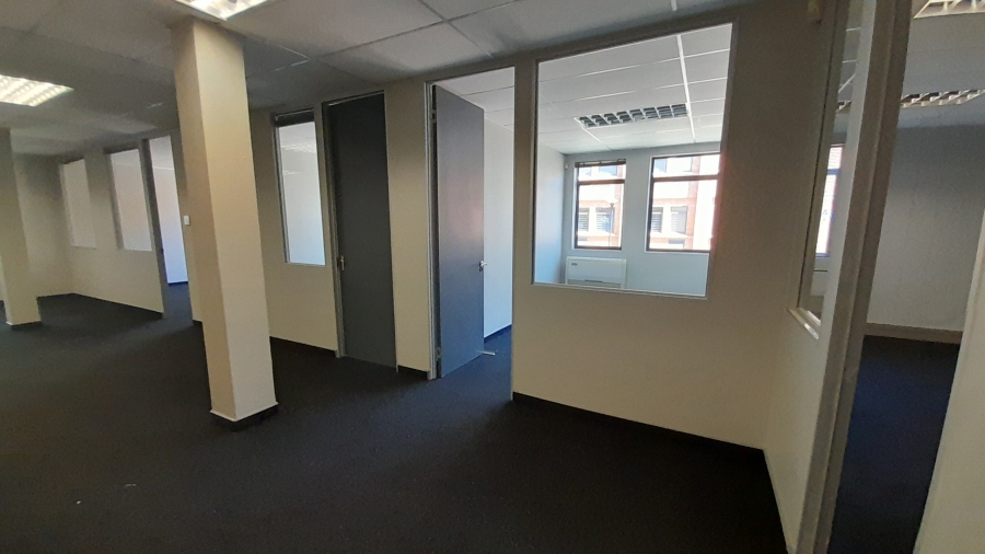 To Let Commercial Property for Rent in Faerie Glen Gauteng