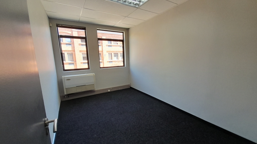 To Let Commercial Property for Rent in Faerie Glen Gauteng