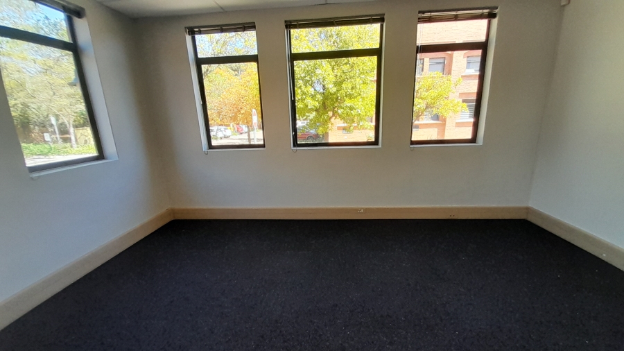 To Let Commercial Property for Rent in Faerie Glen Gauteng