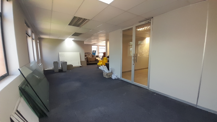 To Let Commercial Property for Rent in Faerie Glen Gauteng