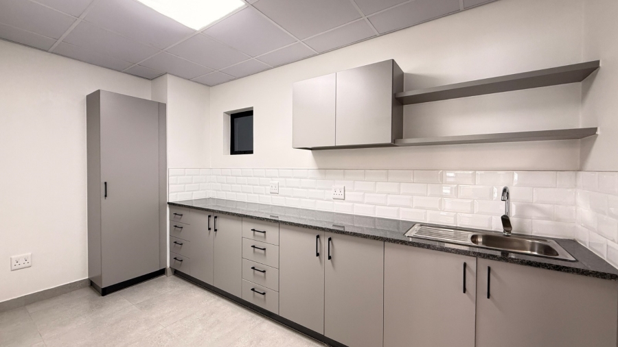 To Let Commercial Property for Rent in Samrand Business Park Gauteng