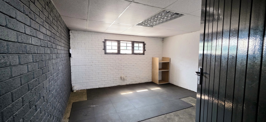 To Let Commercial Property for Rent in Halfway House Gauteng