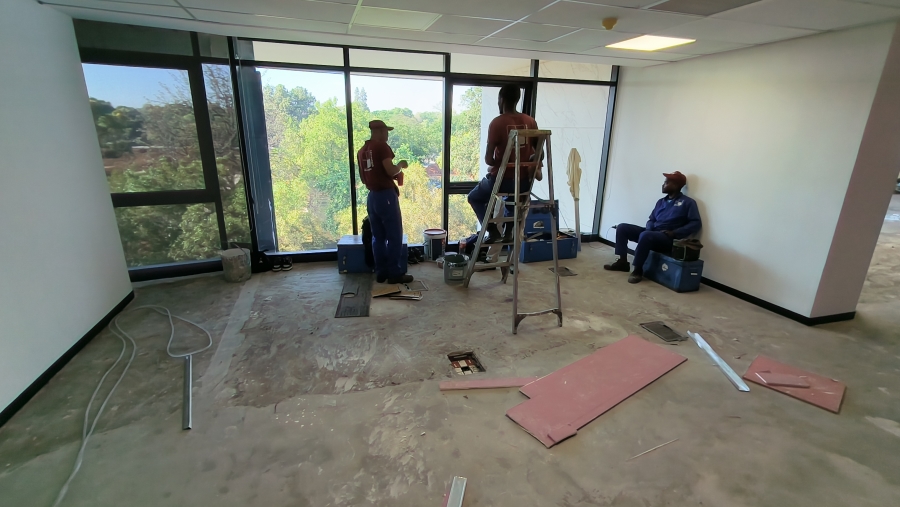 To Let Commercial Property for Rent in Doringkloof Gauteng