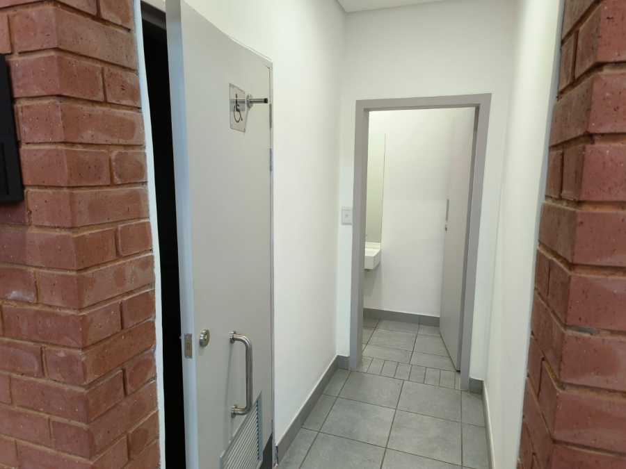 To Let Commercial Property for Rent in Highveld Gauteng