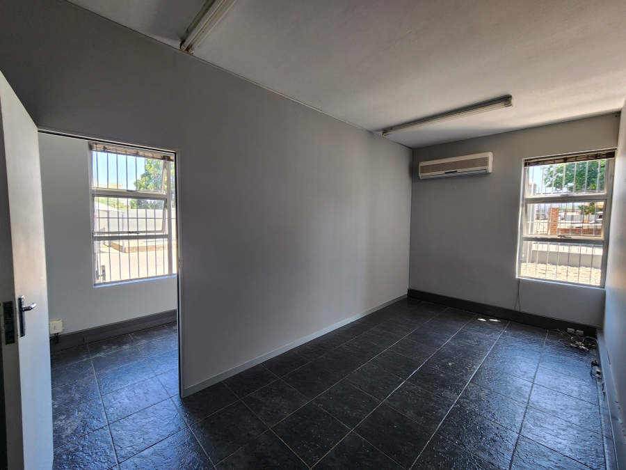 To Let Commercial Property for Rent in Waltloo Gauteng