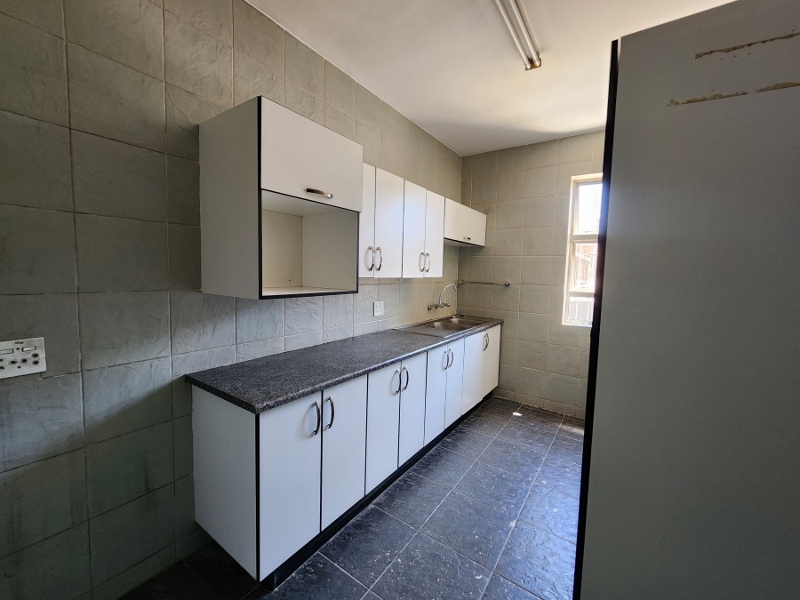 To Let Commercial Property for Rent in Waltloo Gauteng