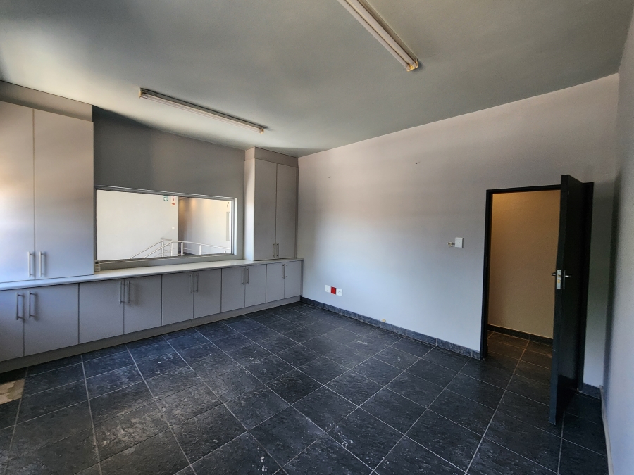 To Let Commercial Property for Rent in Waltloo Gauteng