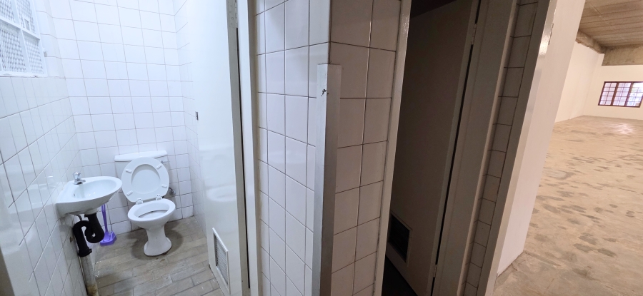 To Let Commercial Property for Rent in Halfway House Gauteng