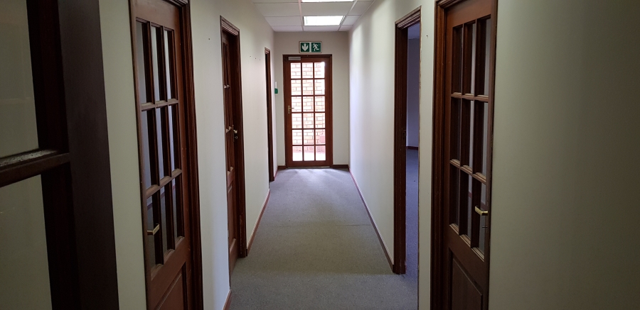 To Let Commercial Property for Rent in Lyttelton Manor Gauteng