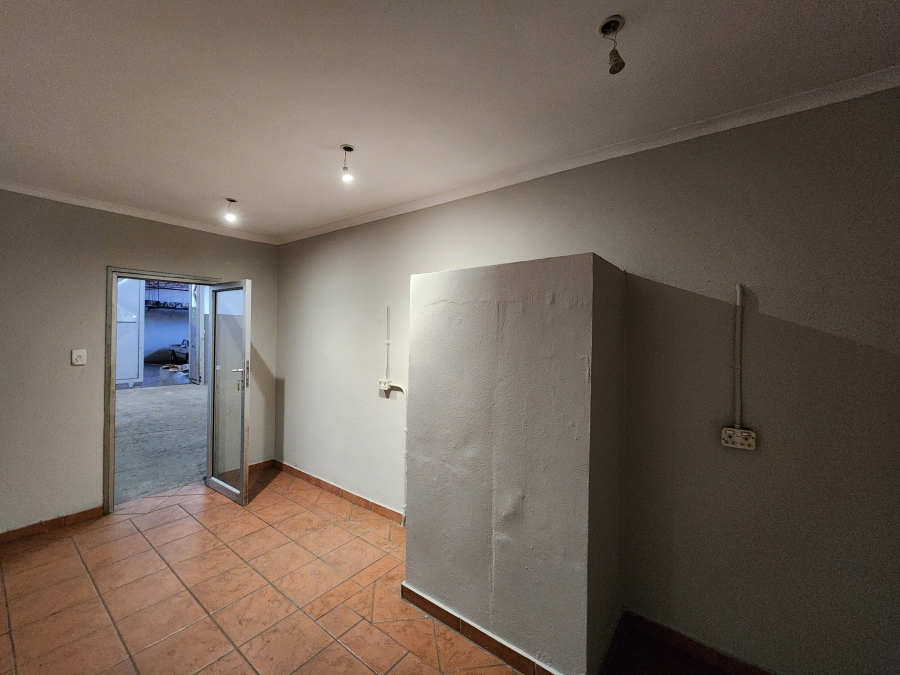 To Let Commercial Property for Rent in Silverton Gauteng