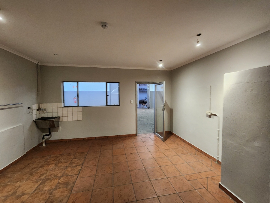 To Let Commercial Property for Rent in Silverton Gauteng