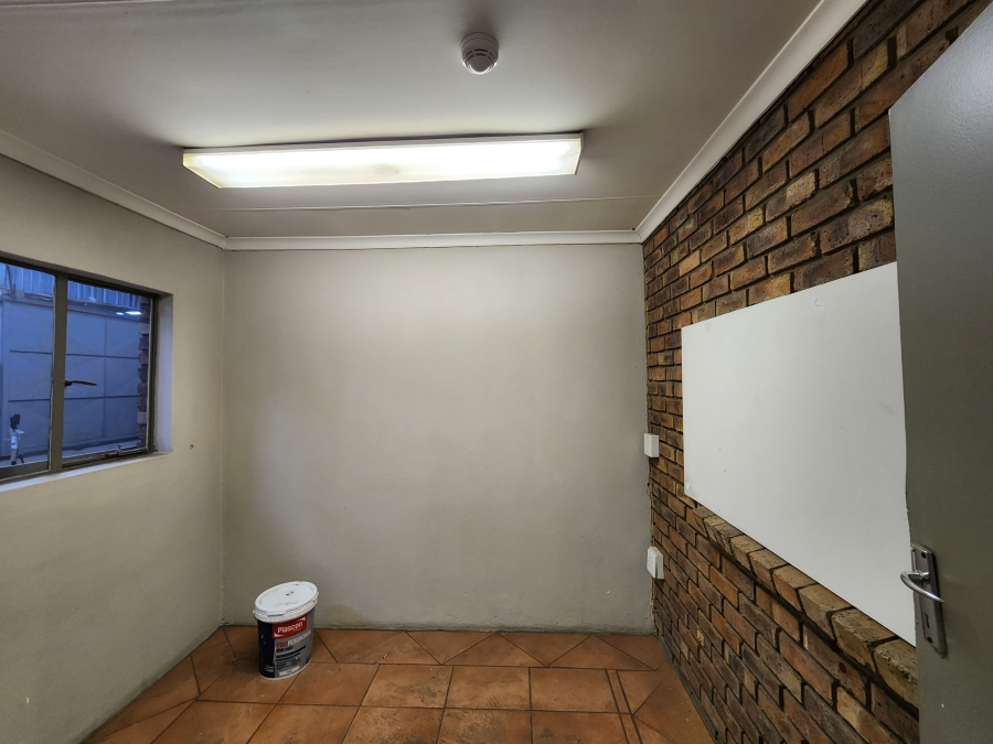 To Let Commercial Property for Rent in Silverton Gauteng