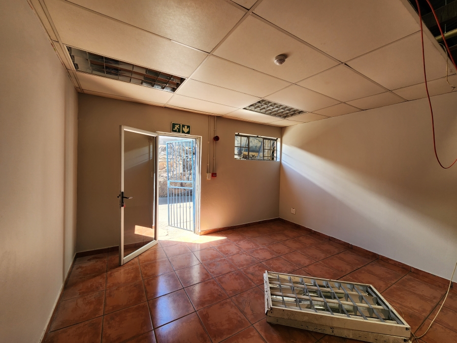 To Let Commercial Property for Rent in Silverton Gauteng