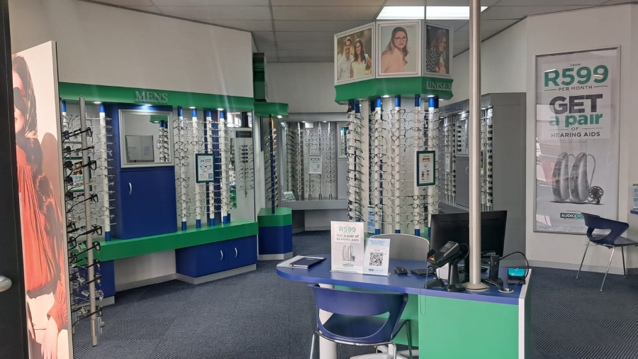 To Let Commercial Property for Rent in Waterkloof Ridge Gauteng
