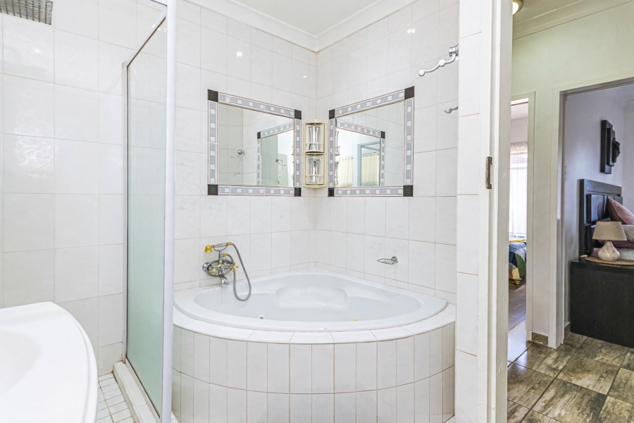 3 Bedroom Property for Sale in Mindalore Gauteng
