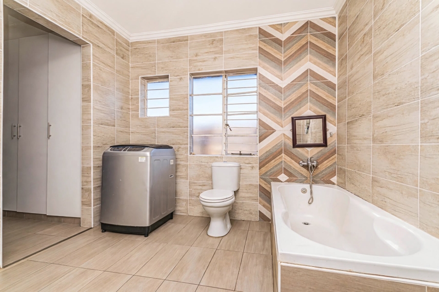 3 Bedroom Property for Sale in Mindalore Gauteng