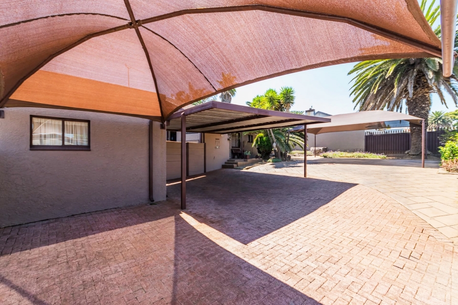 3 Bedroom Property for Sale in Mindalore Gauteng