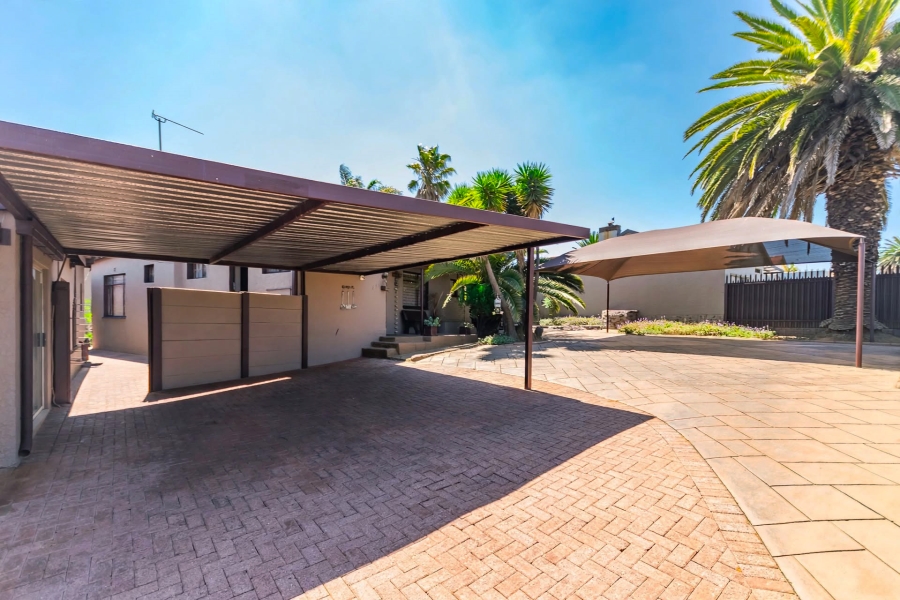 3 Bedroom Property for Sale in Mindalore Gauteng