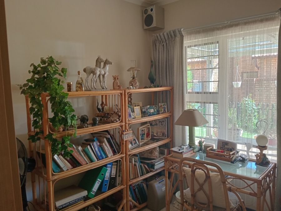 2 Bedroom Property for Sale in Brentwood Gauteng