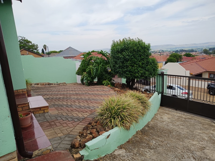 3 Bedroom Property for Sale in Naturena Gauteng
