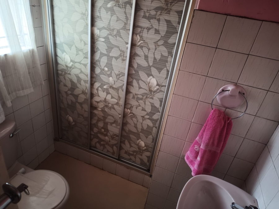 3 Bedroom Property for Sale in Lenasia South Gauteng