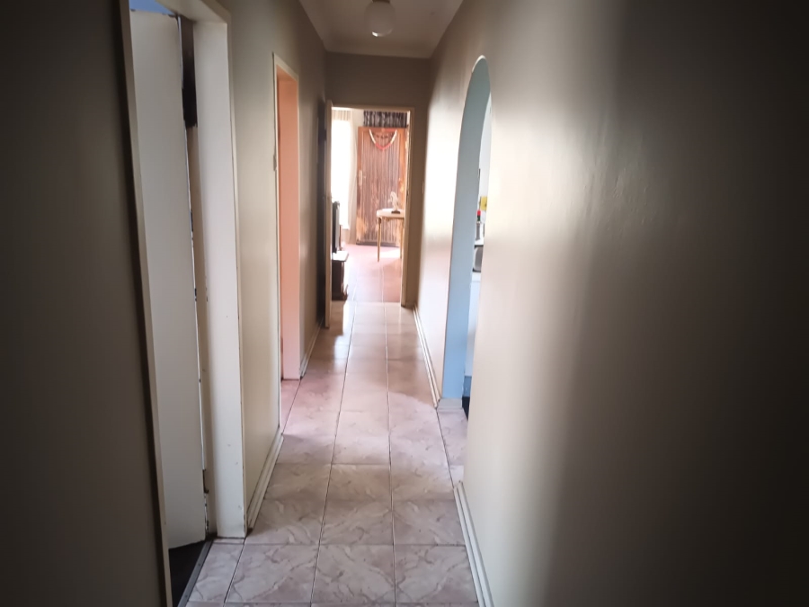 3 Bedroom Property for Sale in Lenasia South Gauteng