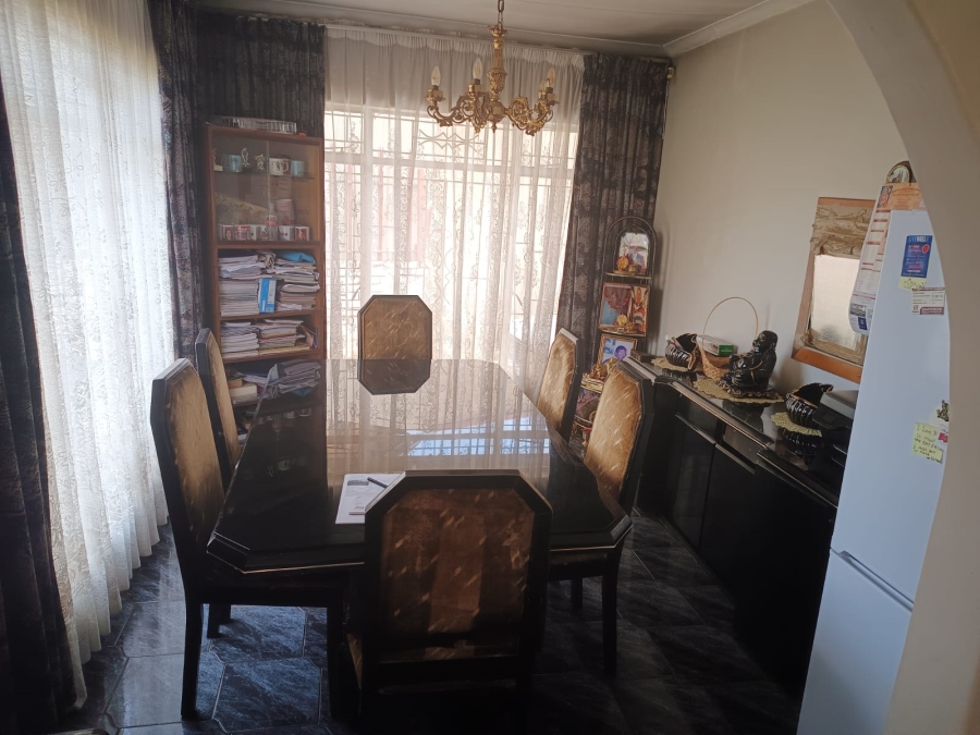 3 Bedroom Property for Sale in Lenasia South Gauteng