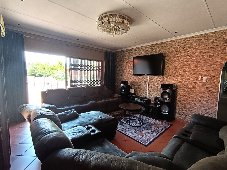 4 Bedroom Property for Sale in Dalpark Ext 1 Gauteng