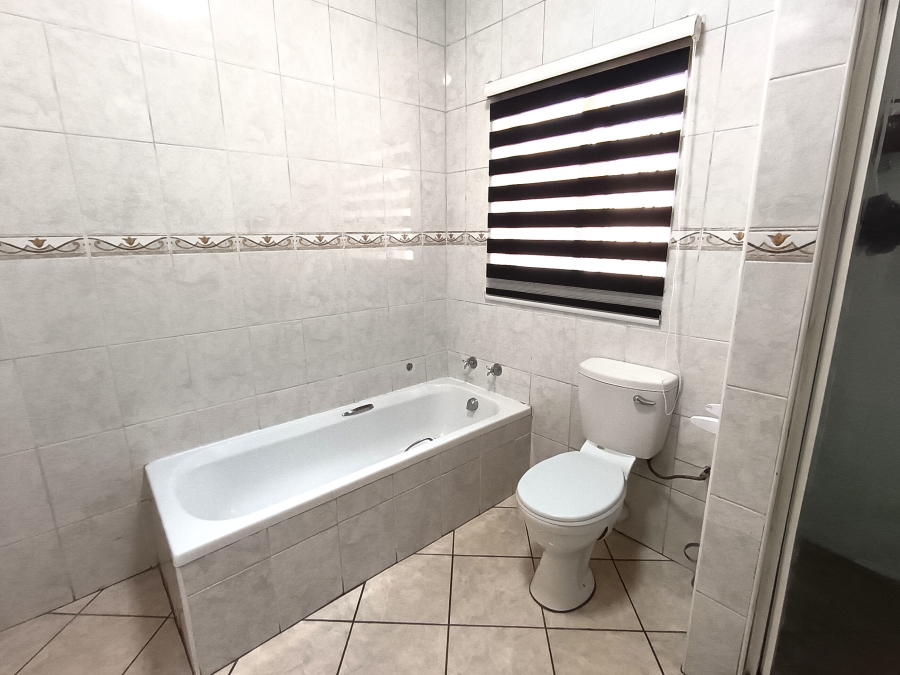 4 Bedroom Property for Sale in Dalpark Ext 1 Gauteng