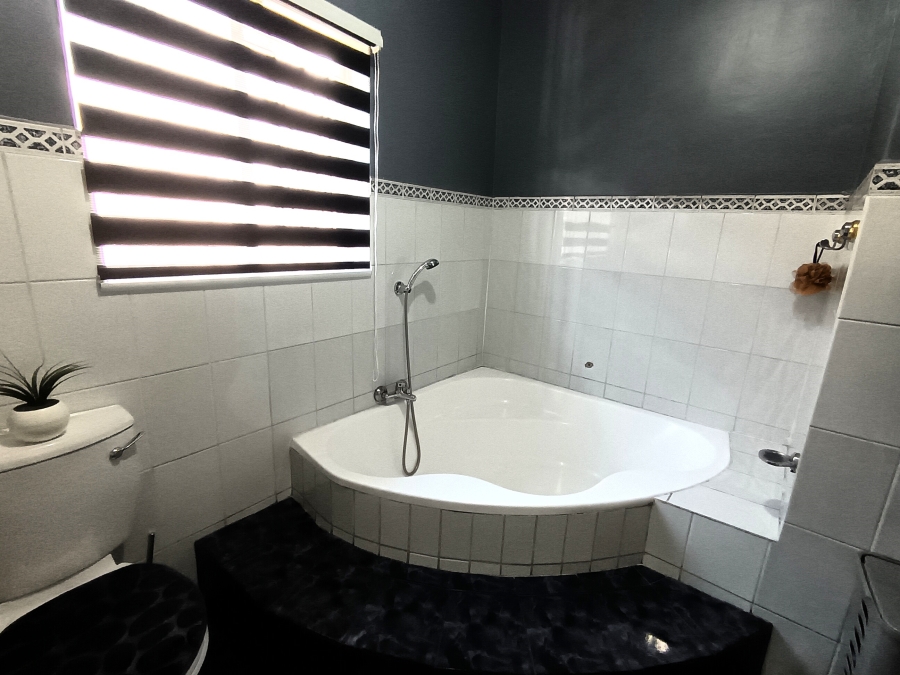 4 Bedroom Property for Sale in Dalpark Ext 1 Gauteng