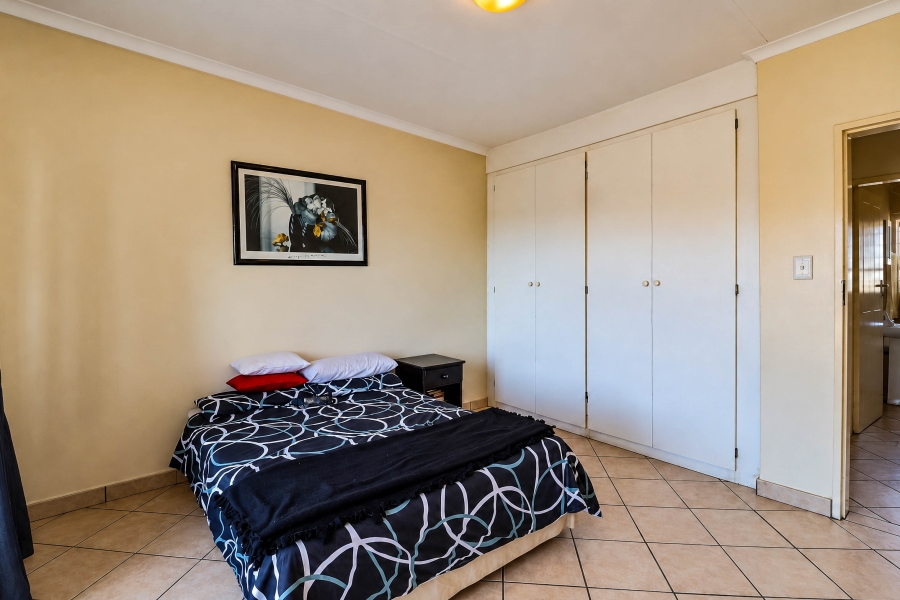2 Bedroom Property for Sale in Raslouw A H Gauteng