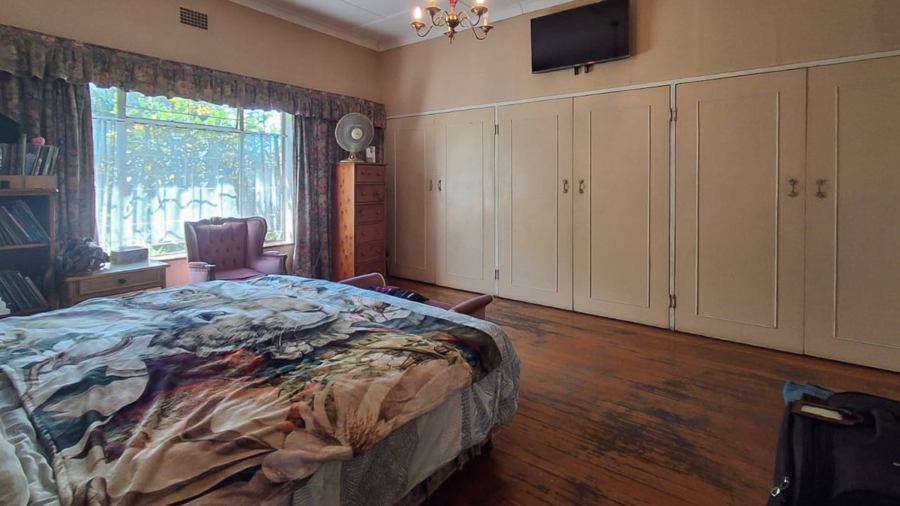 5 Bedroom Property for Sale in Lambton Gauteng