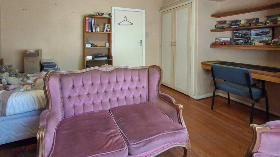 5 Bedroom Property for Sale in Lambton Gauteng
