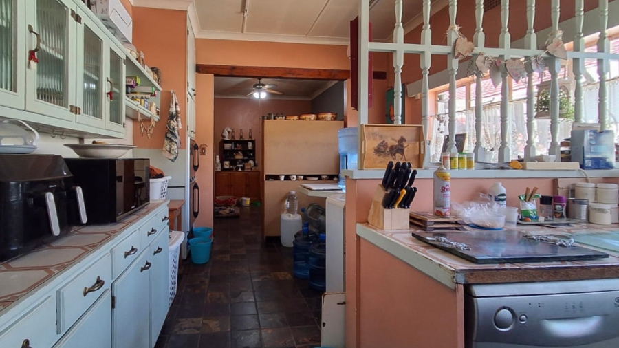 5 Bedroom Property for Sale in Lambton Gauteng