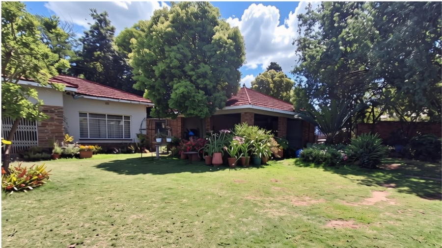 5 Bedroom Property for Sale in Lambton Gauteng