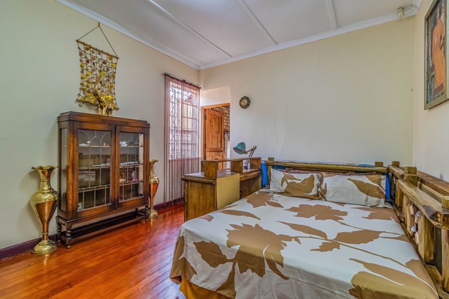 5 Bedroom Property for Sale in Kensington Gauteng