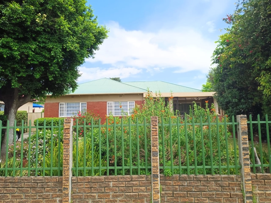 3 Bedroom Property for Sale in The Hill Gauteng