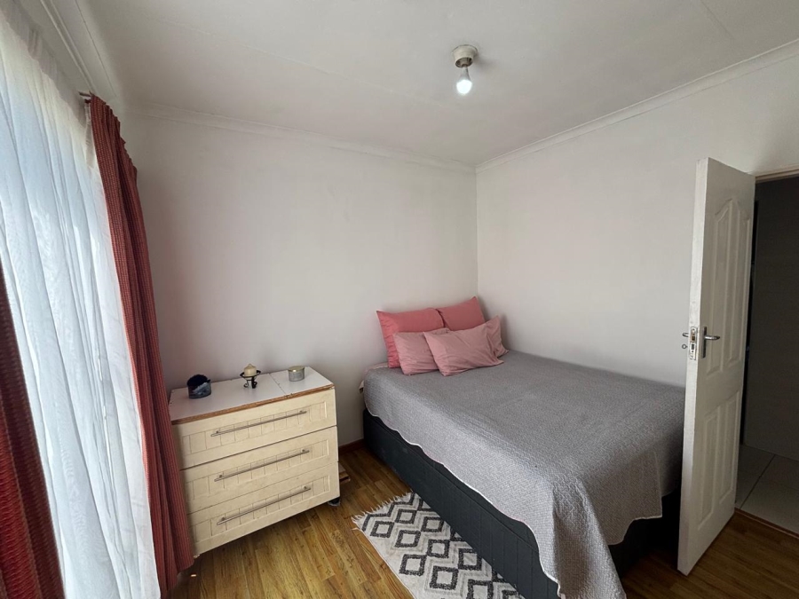3 Bedroom Property for Sale in Bonanne Gauteng