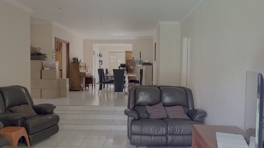 4 Bedroom Property for Sale in Kensington Gauteng