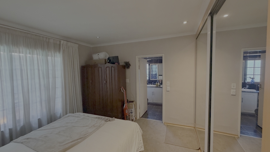 4 Bedroom Property for Sale in Kensington Gauteng