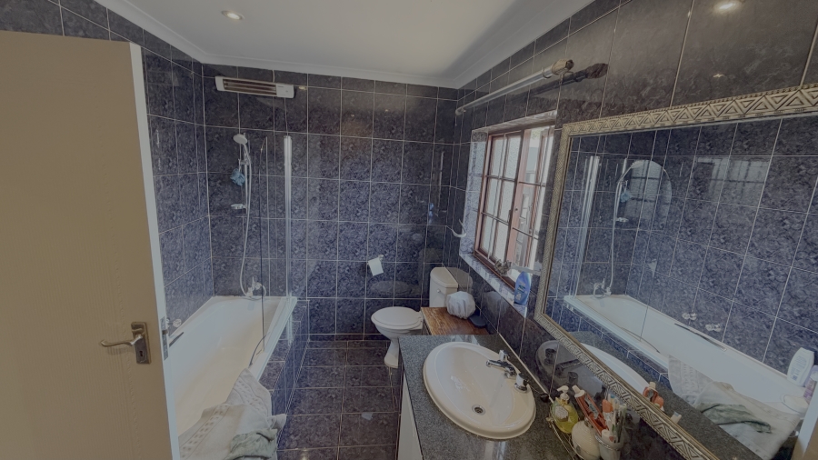 4 Bedroom Property for Sale in Kensington Gauteng